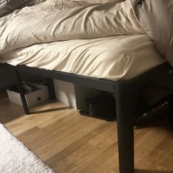 Bed Frame 