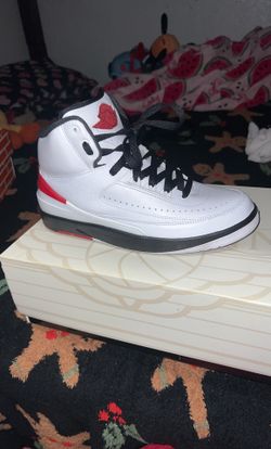 Air Jordan Retro 2 