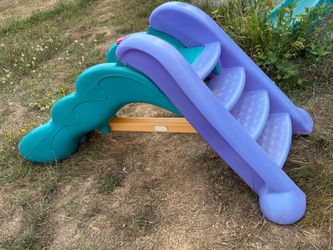 Little Tikes Sprinkler Slide
