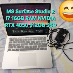 Surface Laptop Studio 2 14" Touchscreen Gaming Microsoft NVIDIA RTX 4050 Intel i7 16GB RAM 512GB SSD