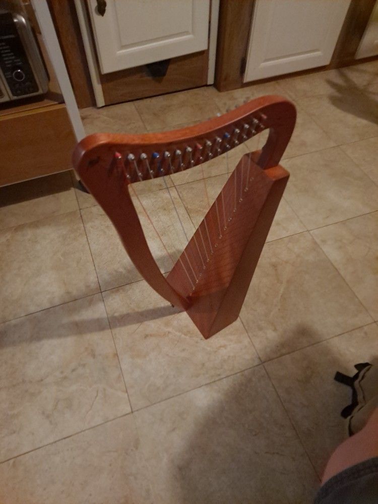 Lap Harp