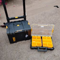 DeWalt Deep Storage Pack out And Organizerpllll I'll Tel 
