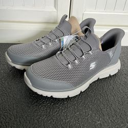 Sport by Skechers Light Weight Hands Free step-ins men’s 8. 