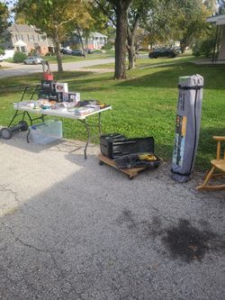 Garage sale today Monday October26th(9am till 5 or 6pm)