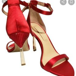 Vince Camuto Satin RED HEELS NEW SIZE 8
