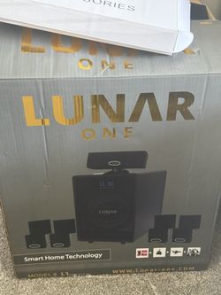 Lunar One Projector Set With Screen And Sound 