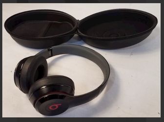 Beats Solo headphones (View other items for sale)