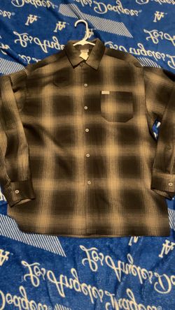 Brand New Long Sleeve Flannel Size M Fits like L