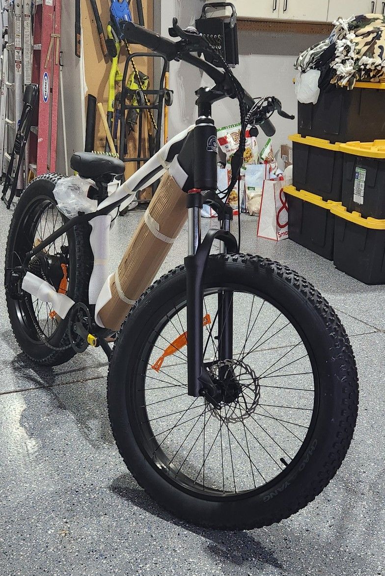 Brand New Hiboy P6 Fat Tire Electric Bike still wrapped