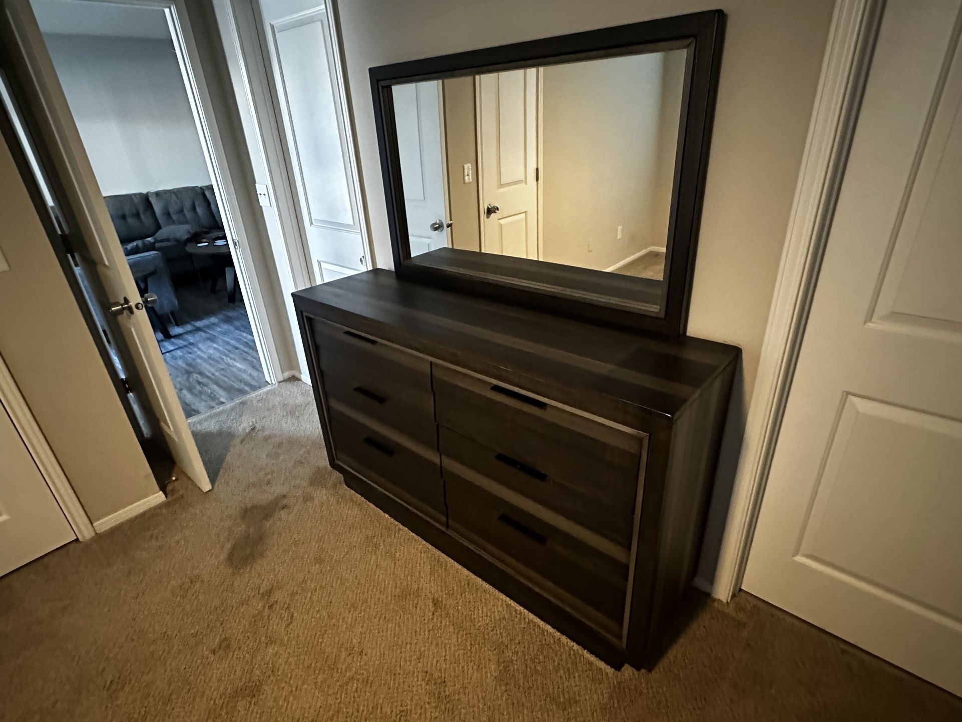 5 Piece Bedroom Set