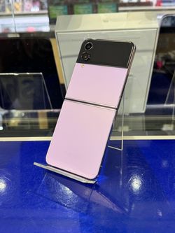 Samsung Z Flip 4 128GB Unlocked Pre-owned