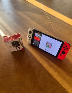 Nintendo Switch Oled With Charger