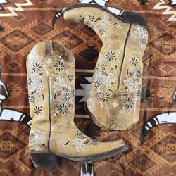 Tan Embroidered Womens Cowgirl Boots 