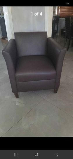 leather lounge chair