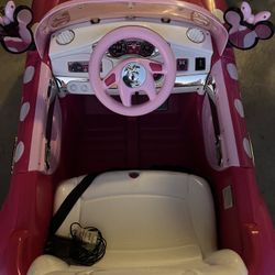 Minnie Mouse Car
