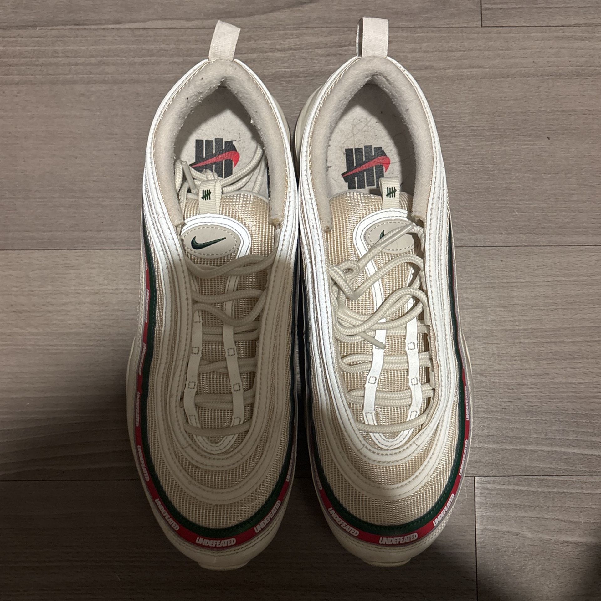 Undefeated Air Max Size 10.5