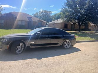 2015 BMW 750