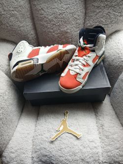 Air Jordan 6 RetroBG size 6.5 youth