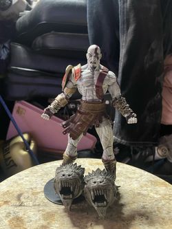 Neca Kratos God of war Action Figure