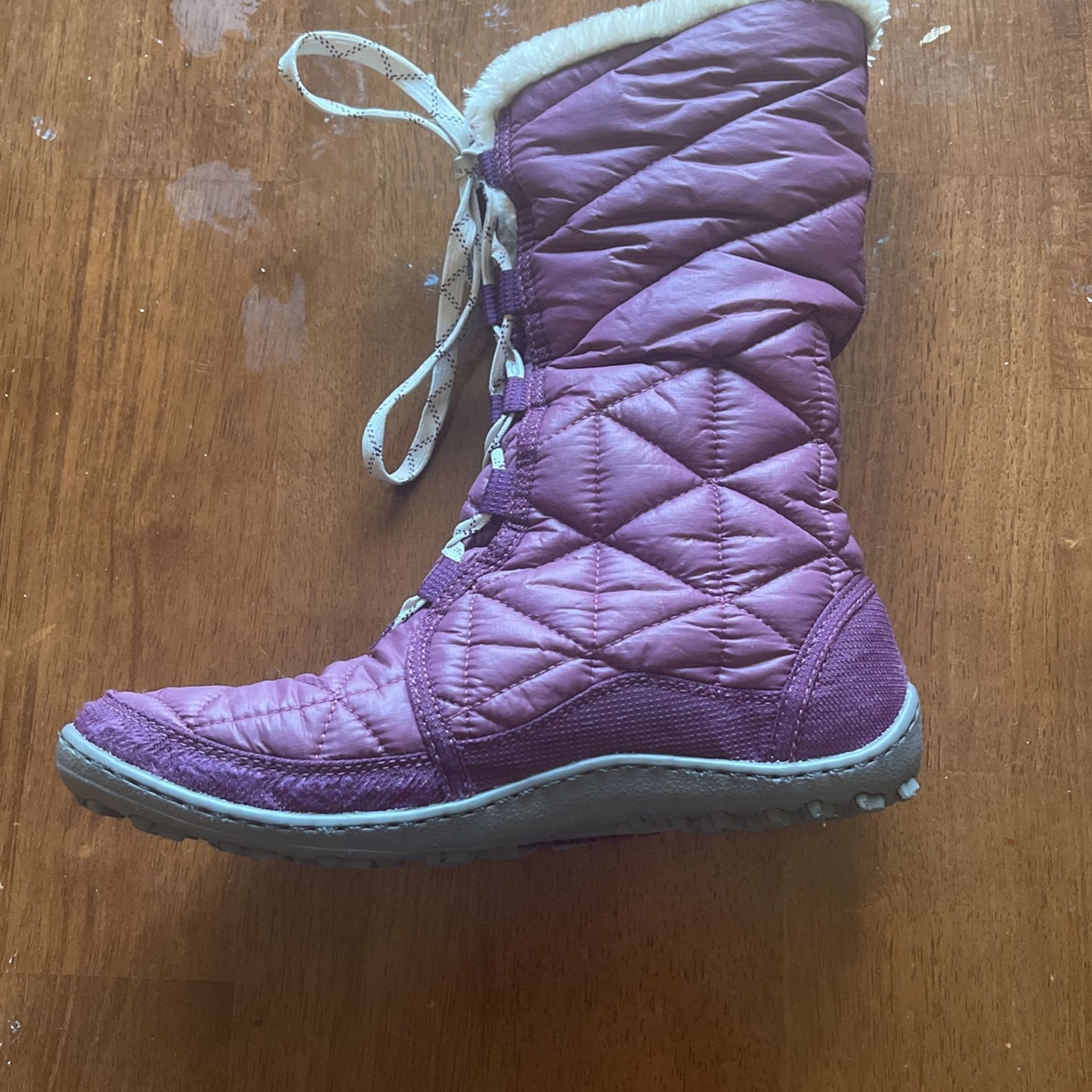 Women  Snow Boots Size 8.5
