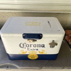 Corona Extra Cooler Excellent Condition Just Needs A Little Cleaning Up.