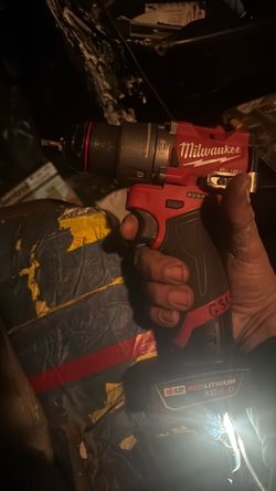 Milwaukee Hammer Drill