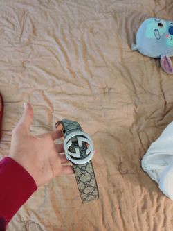 Gucci belt
