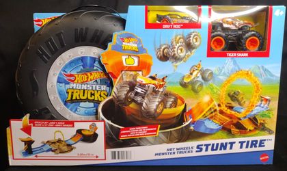 Hot Wheels Monster Trucks Stunt Tire