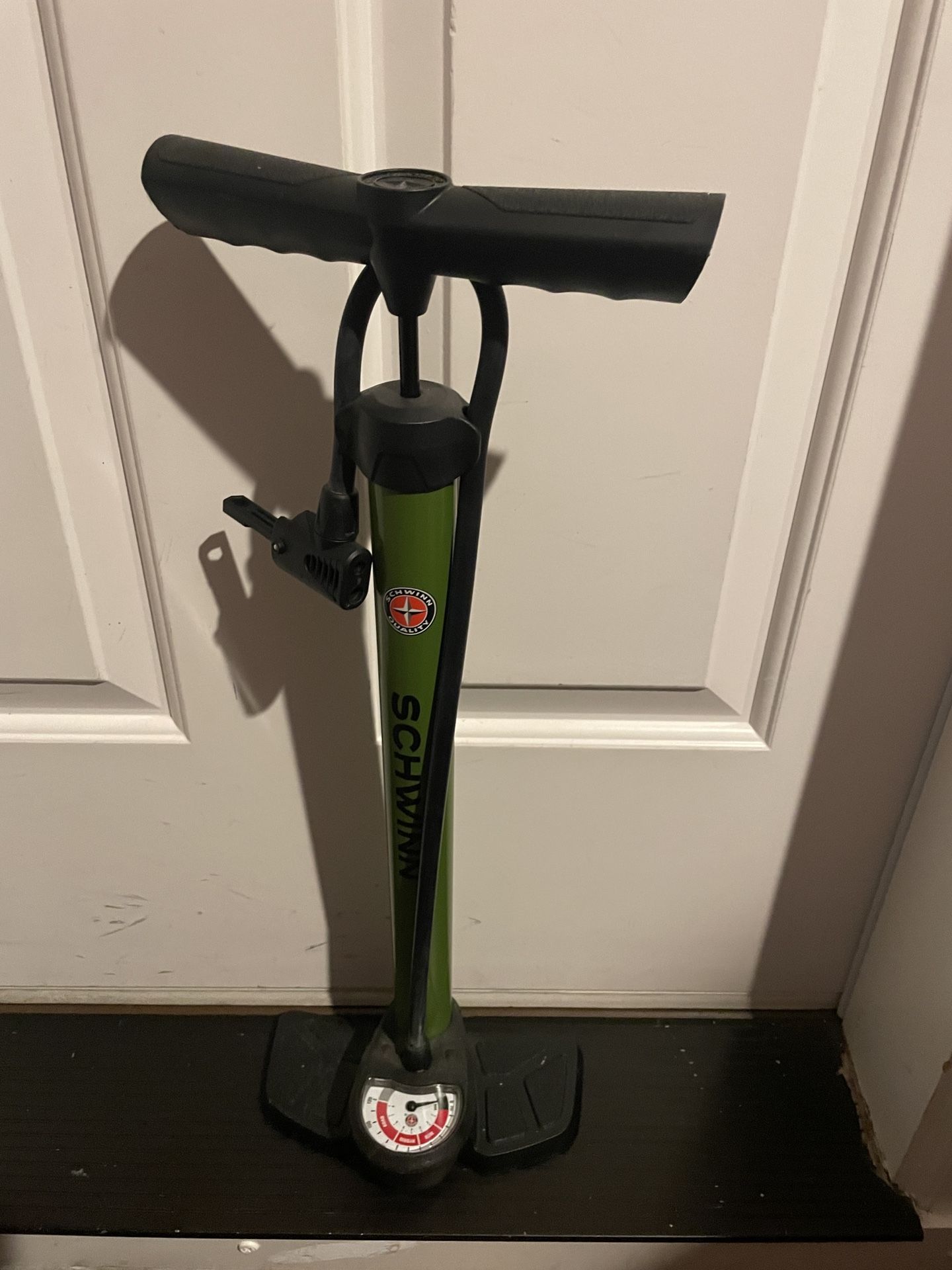 Schwinn Floor Bike / Tire Pump