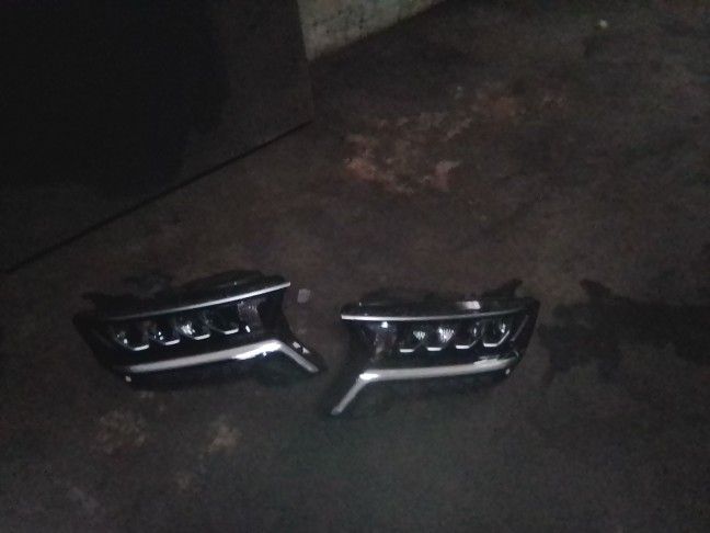 Kia Sorento Headlights Parts