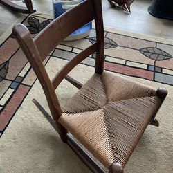 Amish Vintage Rocking Chair