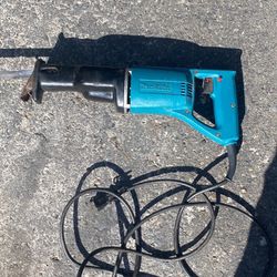 Makita Sawszall