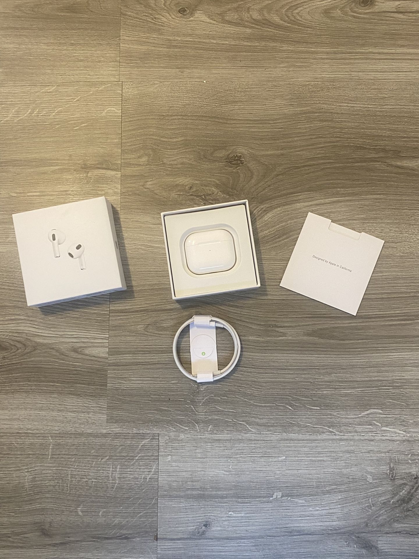 Apple AirPods Gen 3