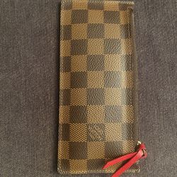 Louis Vuitton Chain Wallet 