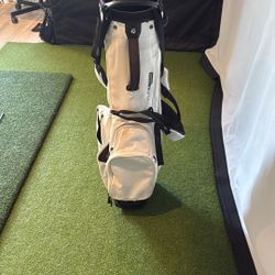Taylor Made 2024 Flex Tech Stand Bag