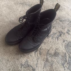 Doc Marten Mens Size 10