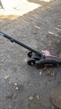 Electric edge trimmer