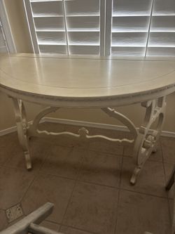 Half Moon Shape Frontgate Entry Or Sofa Table. 
