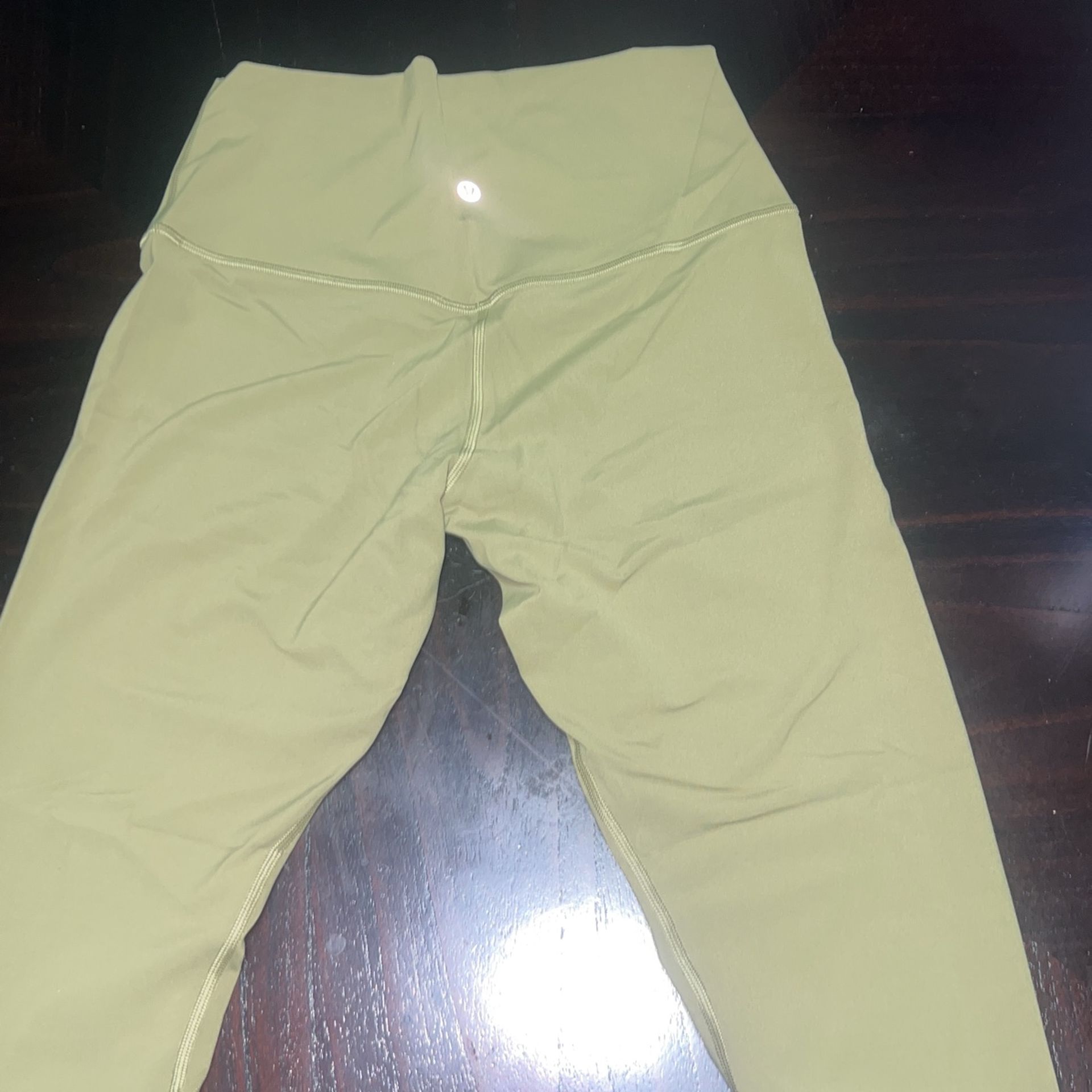 lululemon leggings size 8