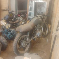 1979 Honda 600  Cafe Racer Bike
