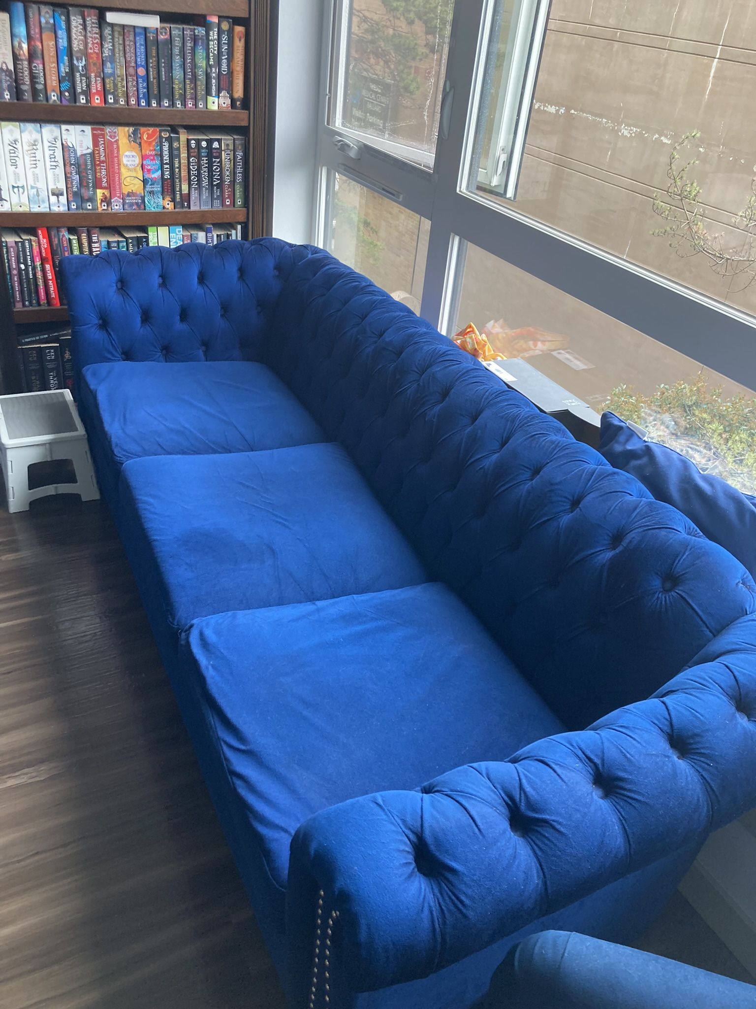 Blue Couch $250 for Sale