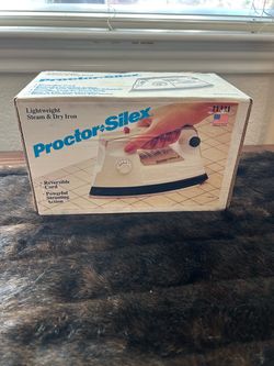 Brand new vintage Proctor Silex, lightweight steam and dry iron 11321– factory sealed