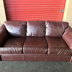 Made In USA Salerno 80'' Burgundy Genuine Leather Pillow Top Arm Sofa 3-seat Couch (Delivery Available)