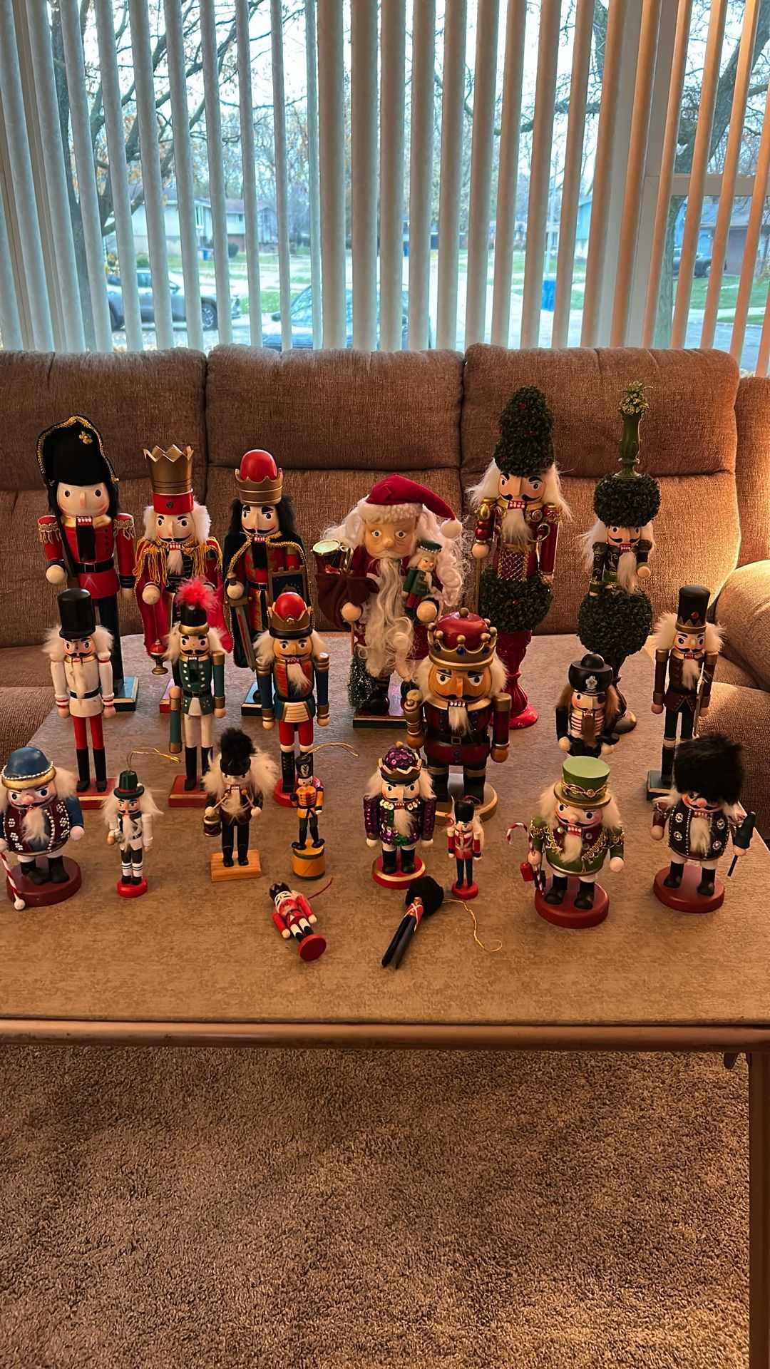 22 Nutcracker Toy Soldiers Figurines And Ornaments