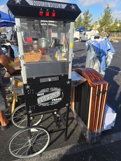 Pop corn maker on wheels