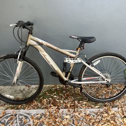 Mongoose 6061 AI Aluminum Mountain bike