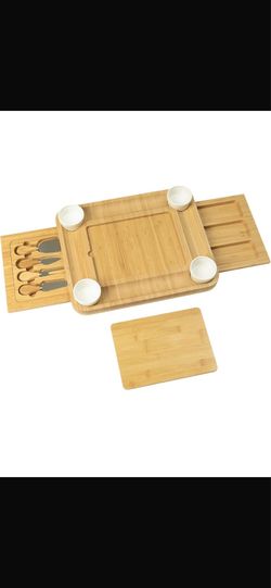 CHARCUTER E PLATTER & SERVING TRAY cheese border