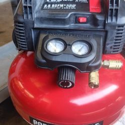 PORTER-CABLE COMPRESSOR 6 GALLON 150PSI 