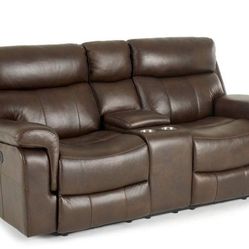 Broyhill Wellsley Real Leather Power Reclining Loveseat and Sofa $2300 OBO