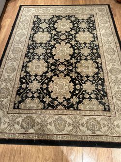 Rug 5’7